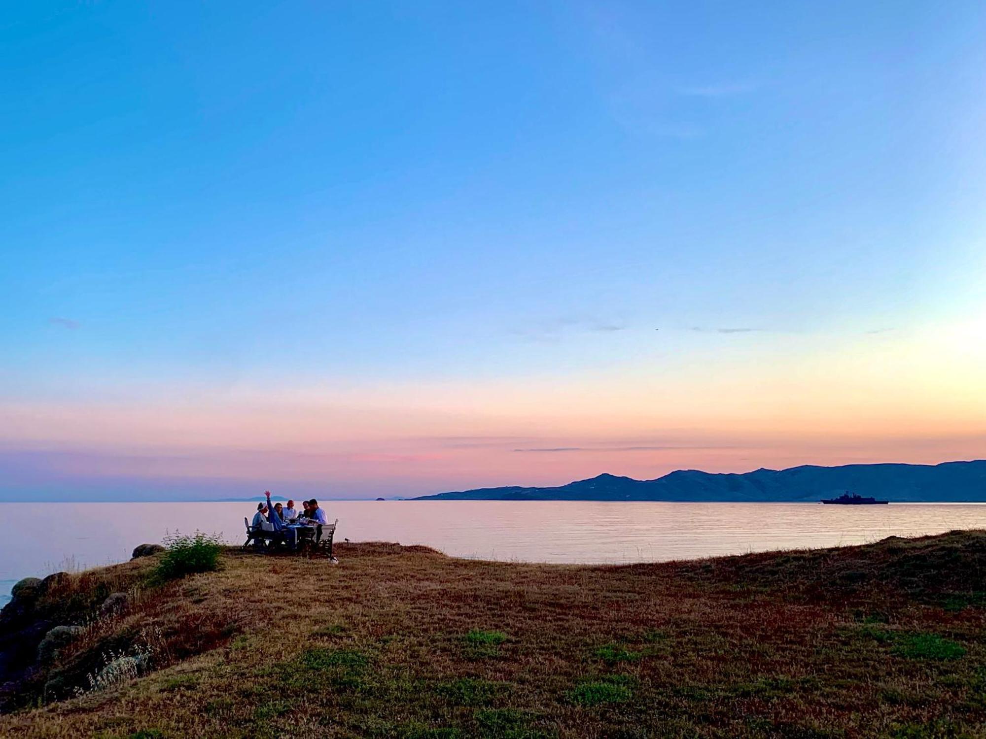 Beach House Set In A Beautiful Bay Karystos  Ngoại thất bức ảnh