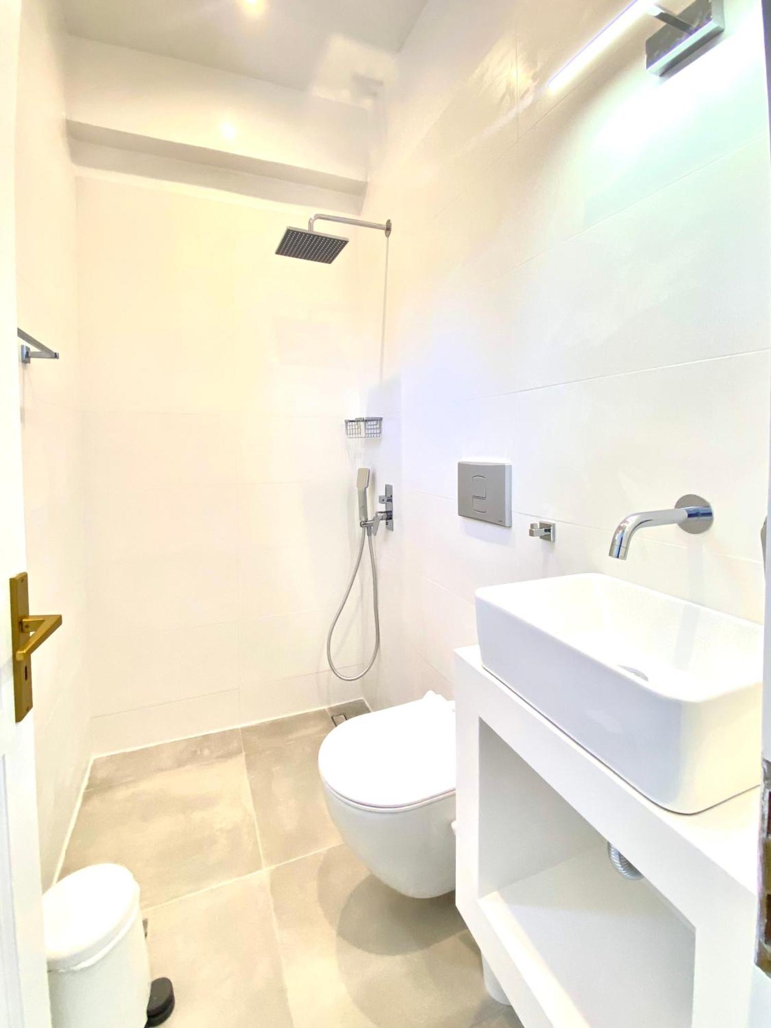 Beach House Set In A Beautiful Bay Karystos  Ngoại thất bức ảnh